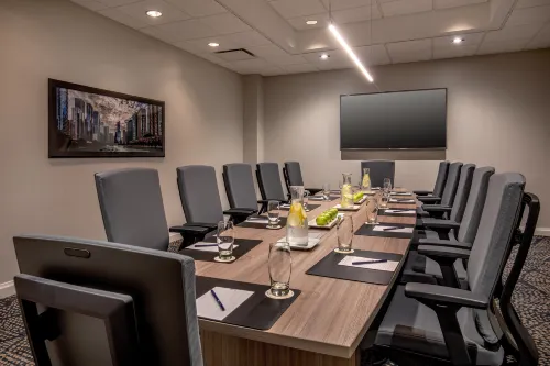 DoubleTree by Hilton Chicago - North Shore Conference Center مرافق الأعمال Photos