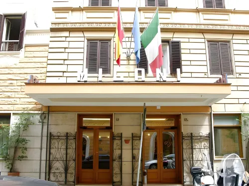 Hotel Milani Exterior Photos