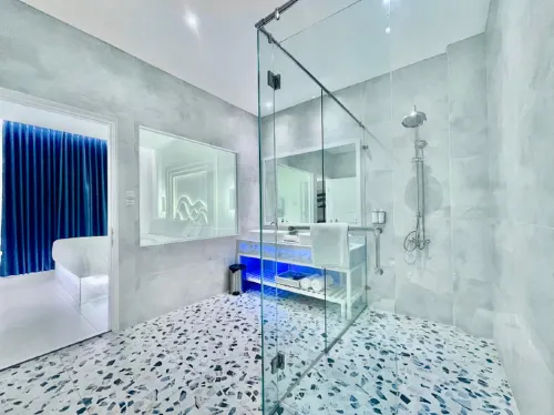 Hemangini Hotel Bandung Photos