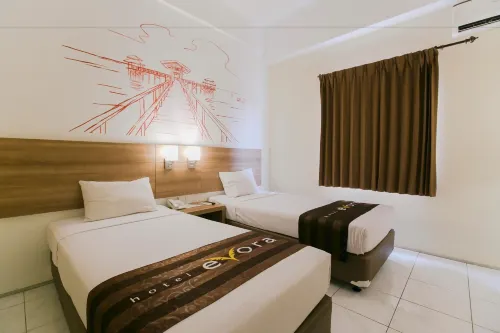 Hotel Evora Surabaya Kamar Photos