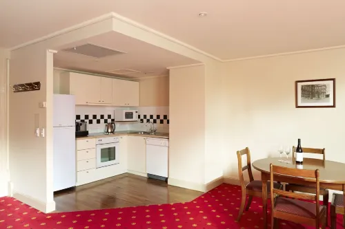 Grand Hotel Melbourne Rooms Photos