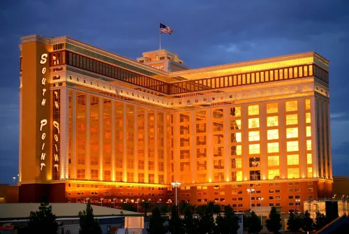 South Point Hotel Casino-Spa Exterior Photos