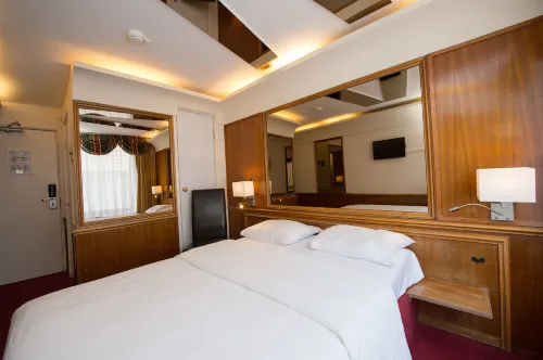 Rembrandtplein Hotel Rooms Photos