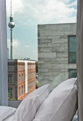Arcotel John F Berlin Rooms Photos