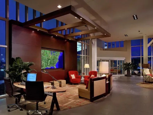 DoubleTree by Hilton Hotel and Suites Charleston Airport Бизнес-удобства Photos