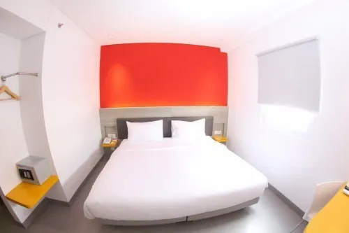 Amaris Hotel Sriwedari Solo Photos