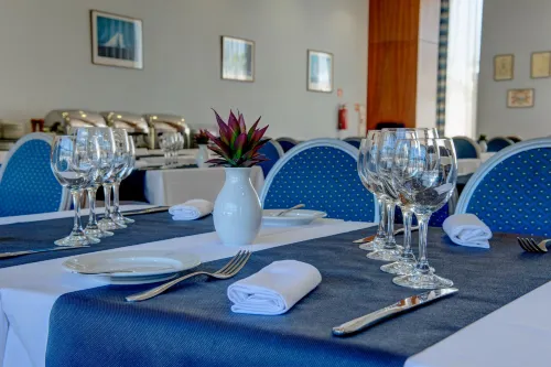 VIP Executive Santa Iria Hotel Dining Photos