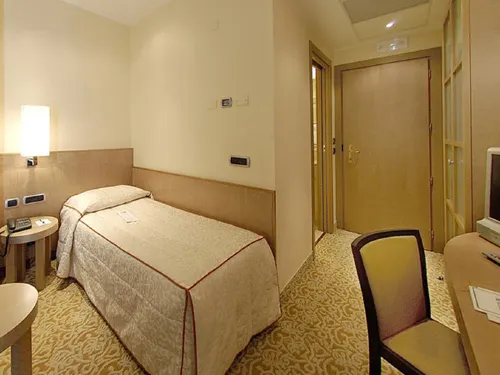 Hotel Tiffany Milano Rooms Photos