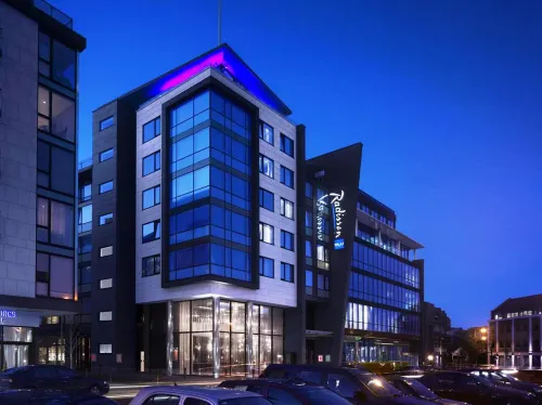 Radisson Blu Royal Hotel, Dublin Exterior Photos