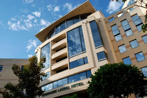 Evergreen Laurel Hotel Rooms Photos