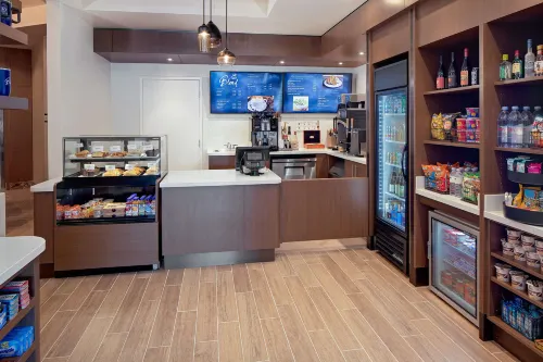 DoubleTree by Hilton Irvine Spectrum Dining Photos