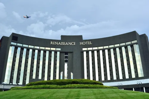 Renaissance St. Louis Airport Hotel Rooms Photos