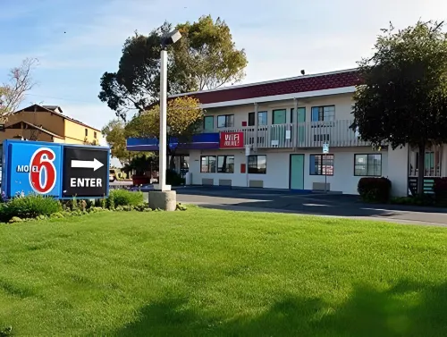 Motel 6 Salinas, CA - North Monterey Area Chambres Photos