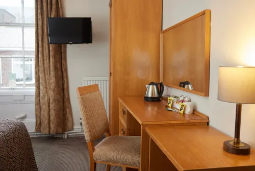 Lamb Hotel by Greene King Inns Photos