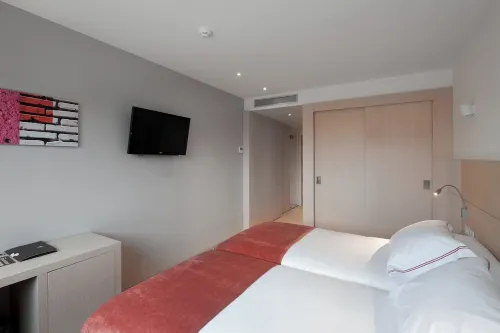 Sercotel Hola Tafalla Zimmer Photos