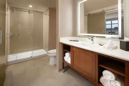 Embassy Suites by Hilton South Bend at Notre Dame Rooms Photos