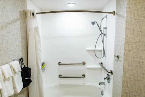 Holiday Inn Express Columbus - Dublin Rooms Photos