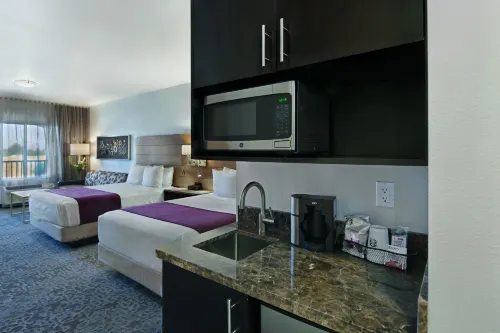 Oxford Suites Sonoma - Rohnert Park Chambres Photos
