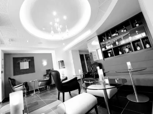 Hôtel Mercure Paris Tour Eiffel Pont Mirabeau Area Publik Photos
