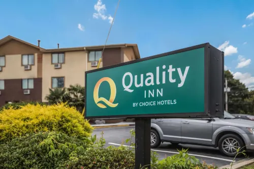Quality Inn Atlanta Airport-Central Exterior Photos