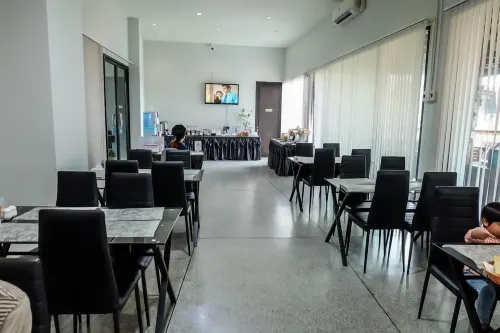 Hotel Chuan Chom The High Resort Saraburi Dining Photos