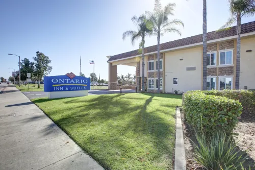 Ontario Inn & Suites Esterni Photos