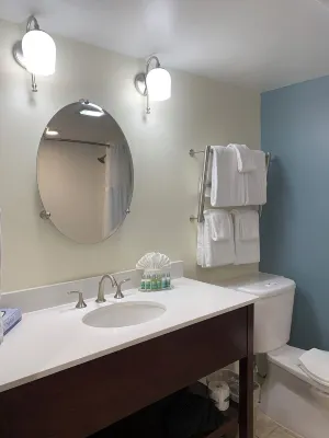 Red Feather Lodge Photos