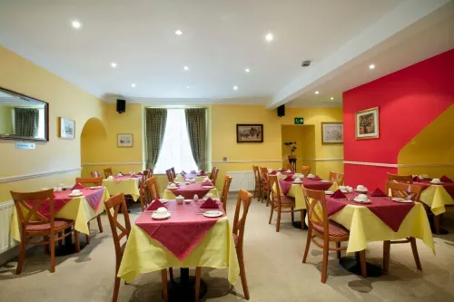 Harrington Hall Dining Photos