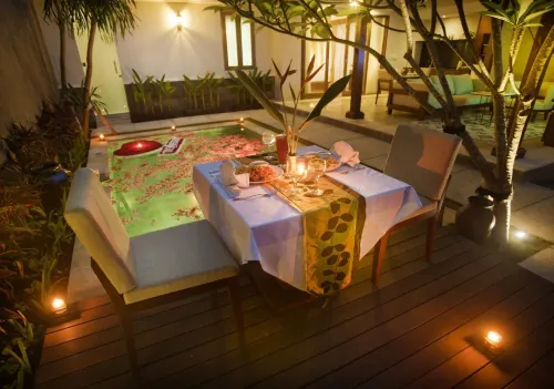 The Astari Villa and Residence Dining Photos