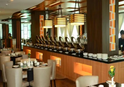 Nagoya Hill Hotel Batam Restauration Photos