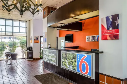 Motel 6 Oakdale, CA Da non perdere Photos