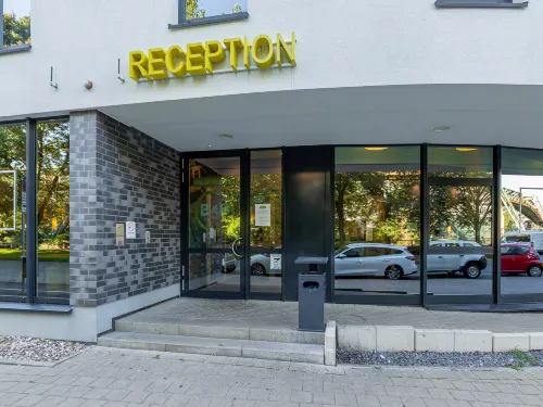 B&B HOTEL Wuppertal City-South Extérieur Photos
