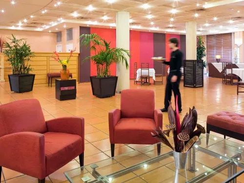 Hôtel Mercure Montpellier Centre Antigone Espaces publics Photos