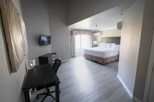 Alexis Park All Suite Resort Rooms Photos