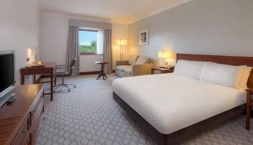 Hilton East Midlands Airport Rooms Photos