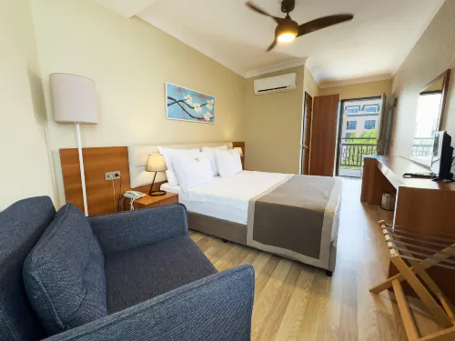 URAS BEACH HOTEL Rooms Photos