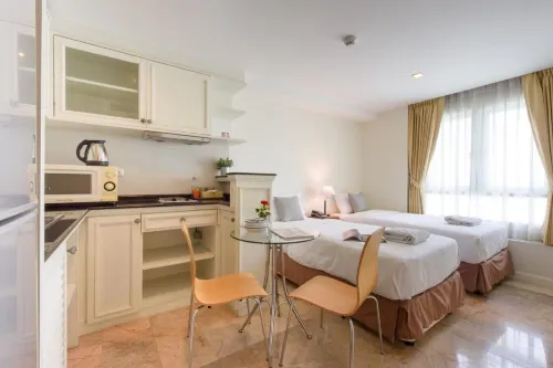 Sabai Sathorn Service Apartment Photos
