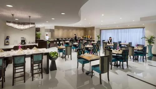 Savoy Park Hotel Apartments Dining Photos