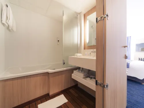 Hôtel Mercure la Rochelle Vieux-Port Rooms Photos