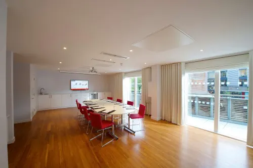 Bermondsey Square Hotel - A Bespoke Hotel Business Photos