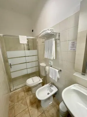 Best Quality Hotel Dock Milano Kamar Photos