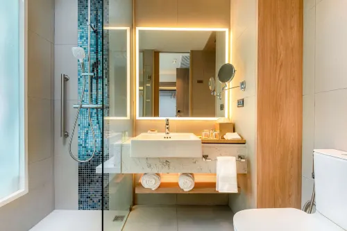 Hilton Garden Inn Phuket Bang Tao Camere Photos