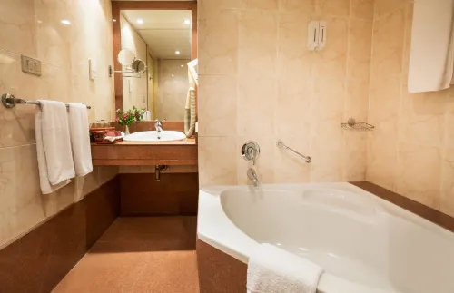 Pyramisa Hotel Luxor Rooms Photos