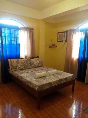 Divine Castle Travelers Inn Photos