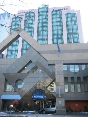 Novotel Toronto North York Exterior Photos