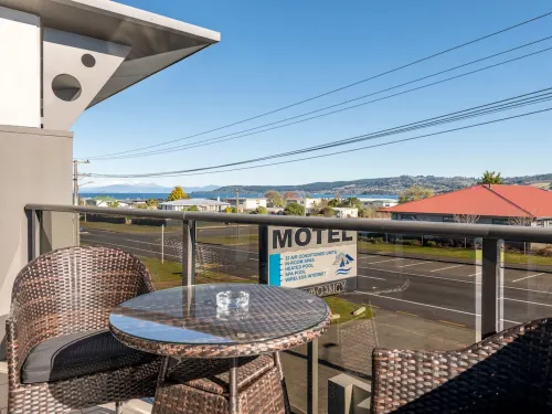 Lake Taupo Motor Inn Zimmer Photos