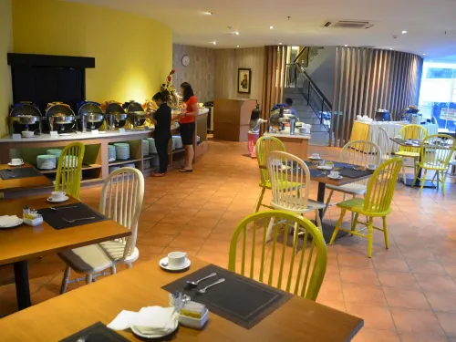 Yunna Hotel Lampung Makanan Photos