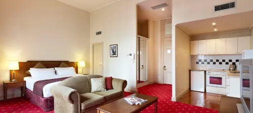 Grand Hotel Melbourne Photos