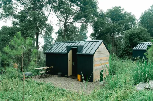 Bobocabin Gunung Mas, Puncak Area Publik Photos