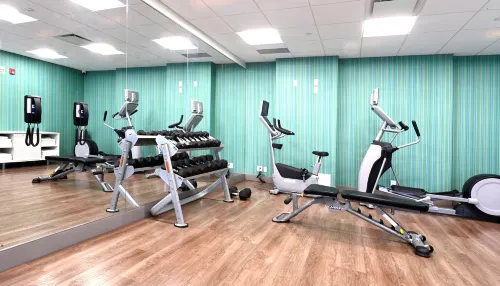Holiday Inn Express & Suites Aurora Leisure & Recreation Photos